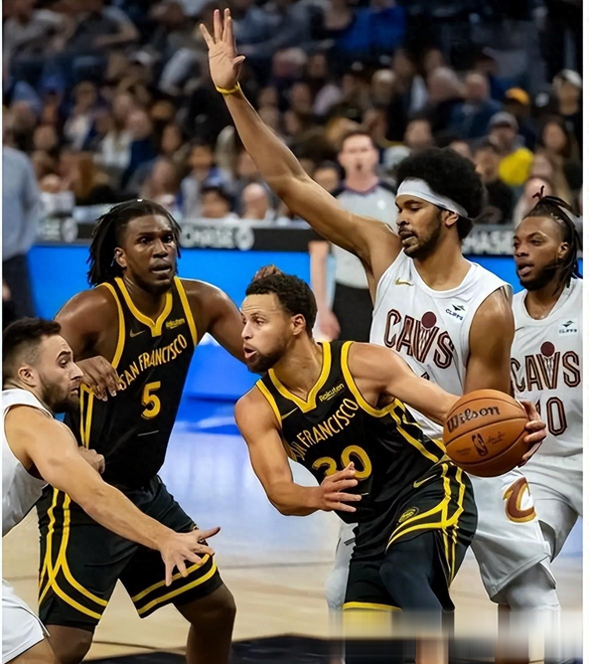 76人主场战胜老鹰，豪取四连胜