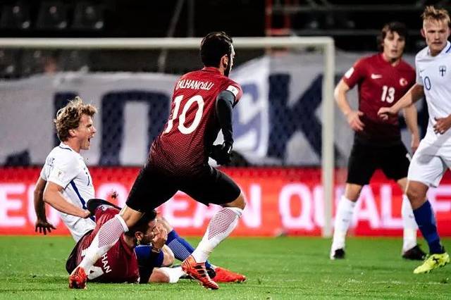 西班牙碾压土耳其，戈麦斯扛起全队