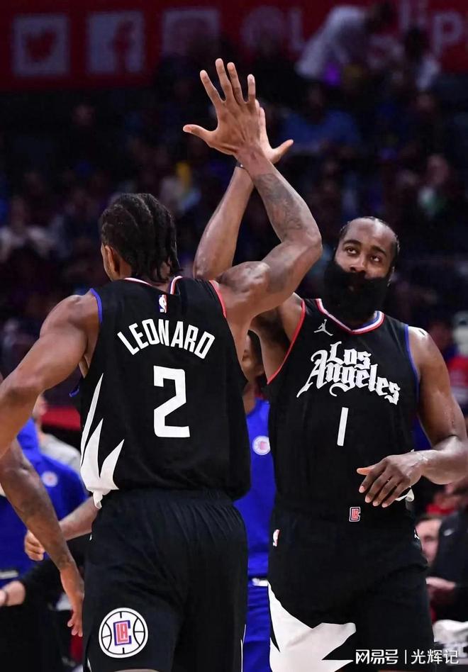 爵士绝杀快船，德罗赞扛起全队