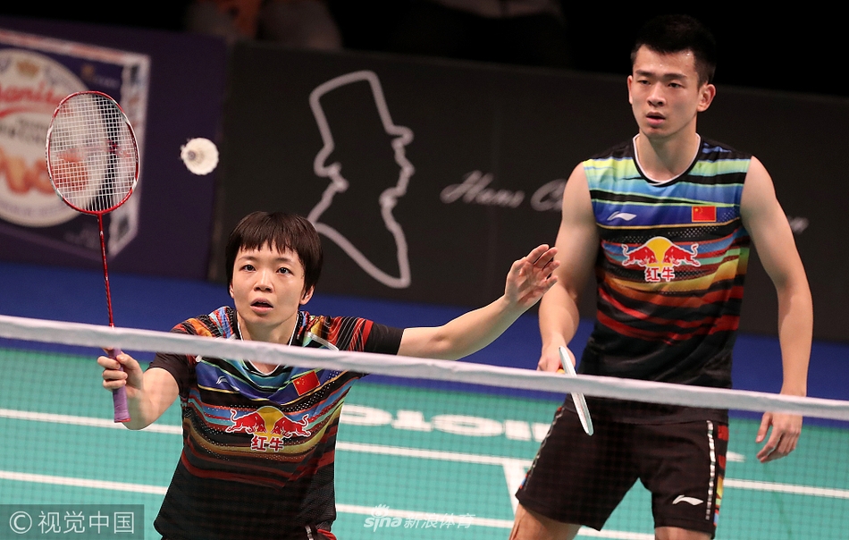 丹麦队鏖战日本队，郑思维惊艳四座