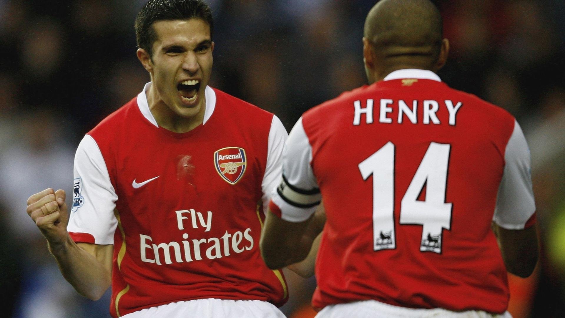 掘金淘汰赛过关开拓者,詹姆斯欧冠半决赛接管比赛,体育赛场上的领袖风采