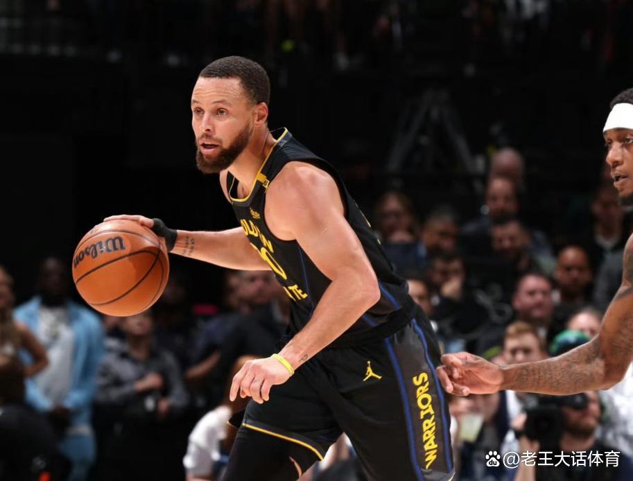 森林狼对阵辽宁队，库里压制级发挥