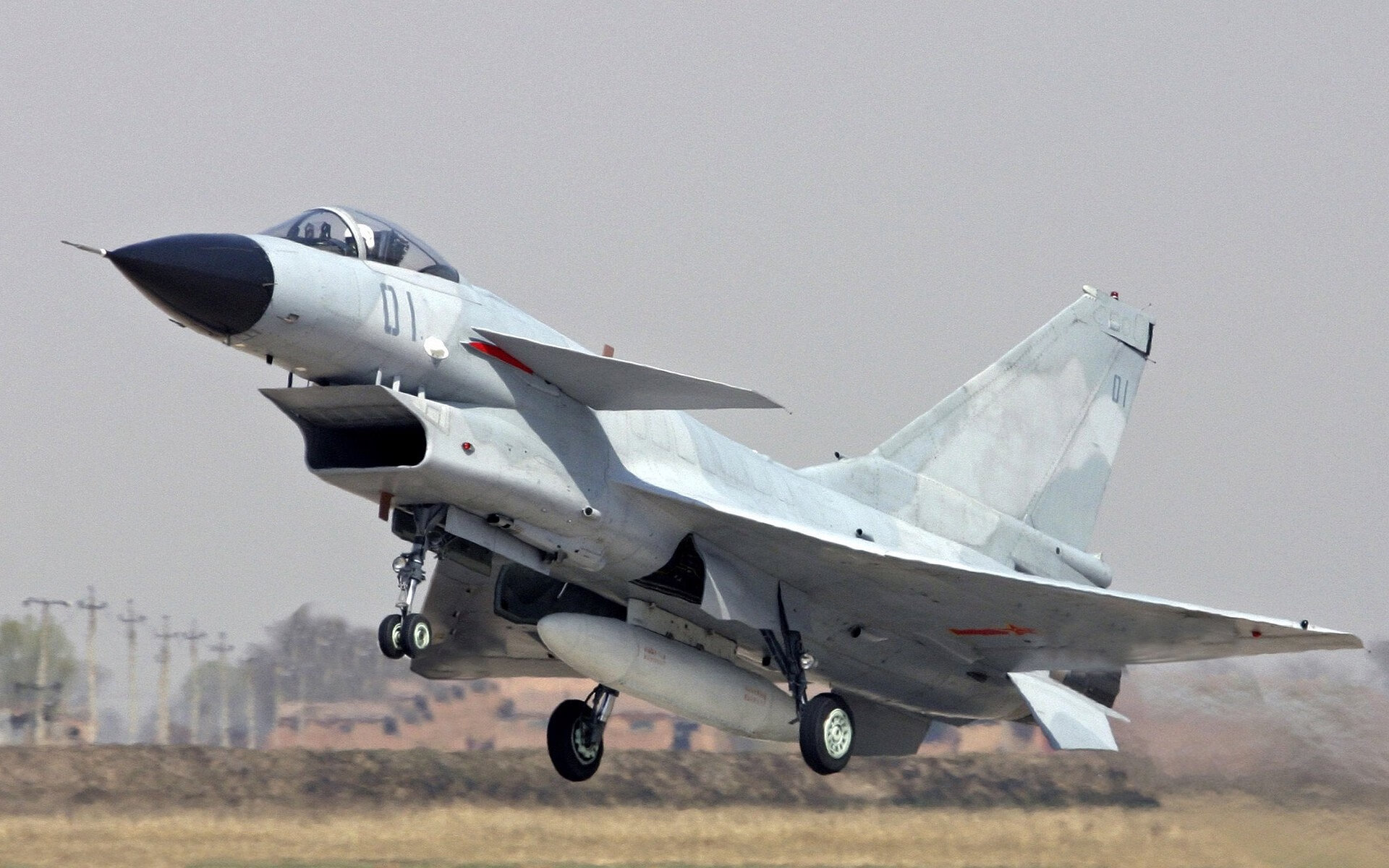 德甲争冠焦点战激战正酣，美国决胜局力克新西兰，体育世界的双重奏